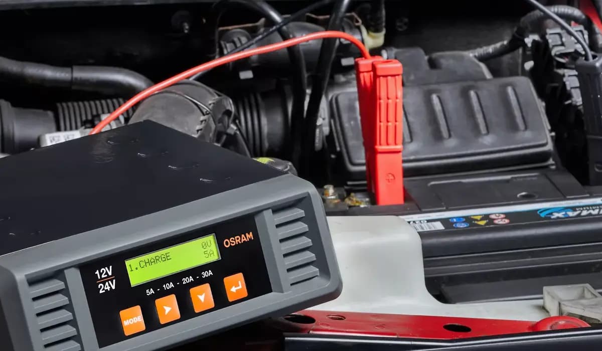 Batterilader Pro 30Ah